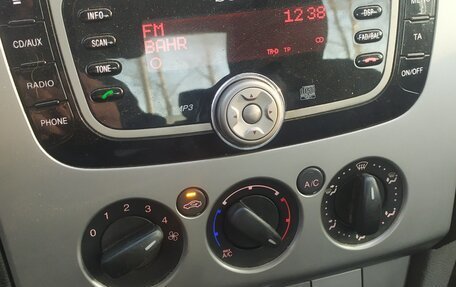 Ford Focus II рестайлинг, 2011 год, 520 000 рублей, 12 фотография