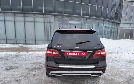 Mercedes-Benz M-Класс, 2012 год, 1 900 000 рублей, 6 фотография