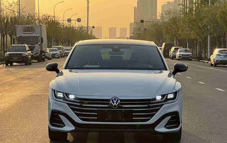 Volkswagen Passat CC, 2022 год, 2 500 000 рублей, 1 фотография