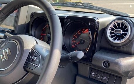 Suzuki Jimny, 2022 год, 1 388 000 рублей, 15 фотография