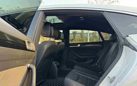 Volkswagen Passat CC, 2022 год, 2 500 000 рублей, 11 фотография