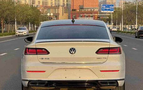 Volkswagen Passat CC, 2022 год, 2 500 000 рублей, 14 фотография