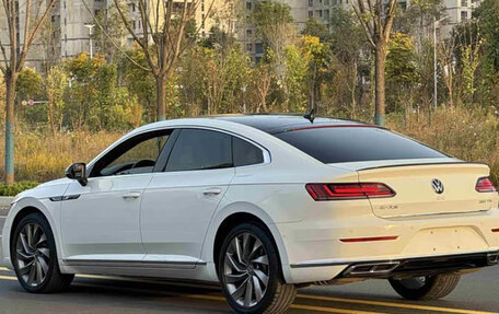 Volkswagen Passat CC, 2022 год, 2 500 000 рублей, 15 фотография