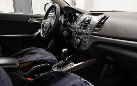 KIA Cerato III, 2010 год, 999 000 рублей, 10 фотография