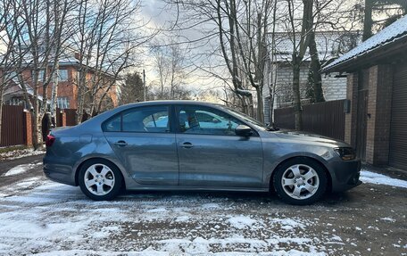 Volkswagen Jetta VI, 2011 год, 970 000 рублей, 7 фотография