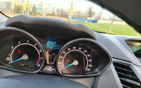 Ford Fiesta, 2017 год, 990 000 рублей, 3 фотография