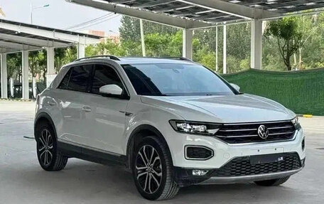 Volkswagen T-Roc I, 2022 год, 1 350 125 рублей, 1 фотография