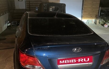 Hyundai Solaris II рестайлинг, 2016 год, 850 000 рублей, 5 фотография