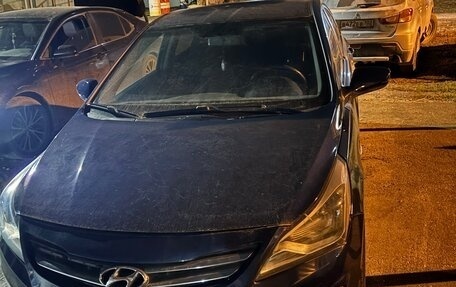 Hyundai Solaris II рестайлинг, 2016 год, 850 000 рублей, 1 фотография