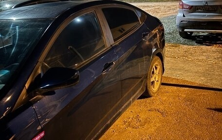 Hyundai Solaris II рестайлинг, 2016 год, 850 000 рублей, 3 фотография