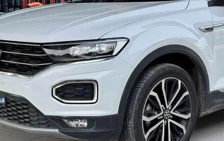 Volkswagen T-Roc I, 2022 год, 1 350 125 рублей, 4 фотография