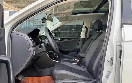 Volkswagen T-Roc I, 2022 год, 1 350 125 рублей, 6 фотография