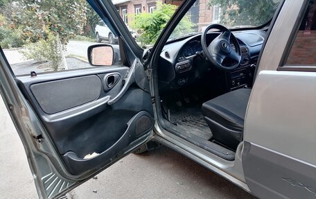 Chevrolet Niva I рестайлинг, 2015 год, 601 000 рублей, 7 фотография