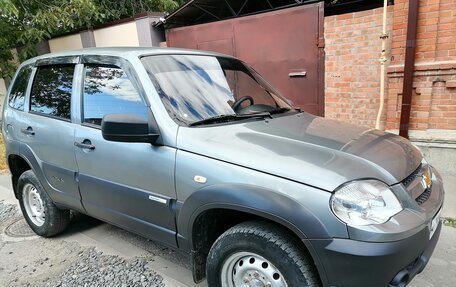 Chevrolet Niva I рестайлинг, 2015 год, 601 000 рублей, 6 фотография