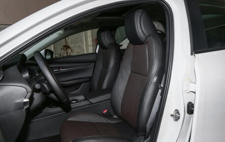 Mazda 3, 2025 год, 2 144 600 рублей, 29 фотография