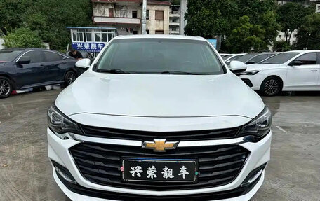 Chevrolet Monza, 2022 год, 1 100 000 рублей, 2 фотография