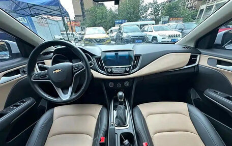 Chevrolet Monza, 2022 год, 1 100 000 рублей, 9 фотография