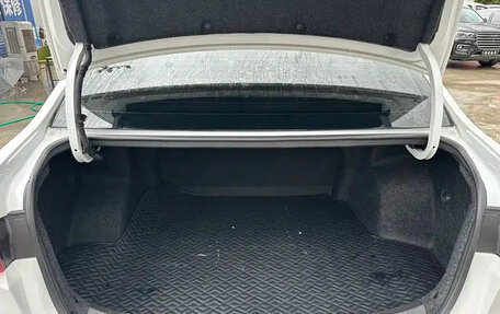 Chevrolet Monza, 2022 год, 1 100 000 рублей, 8 фотография