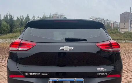 Chevrolet Tracker, 2022 год, 1 400 000 рублей, 5 фотография