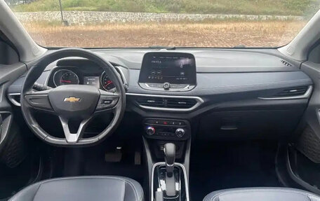 Chevrolet Tracker, 2022 год, 1 400 000 рублей, 8 фотография