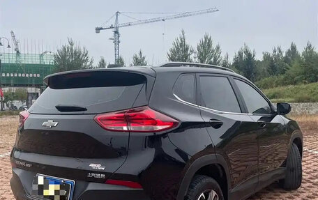 Chevrolet Tracker, 2022 год, 1 400 000 рублей, 6 фотография