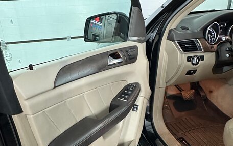 Mercedes-Benz GL-Класс, 2015 год, 2 900 000 рублей, 12 фотография