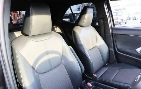 Toyota Yaris Cross, 2022 год, 1 506 000 рублей, 13 фотография