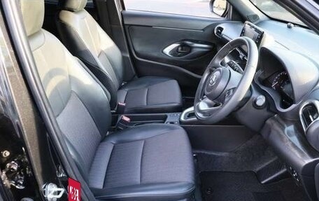 Toyota Yaris Cross, 2022 год, 1 506 000 рублей, 9 фотография