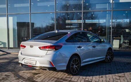 Hyundai Sonata VII, 2019 год, 2 150 000 рублей, 2 фотография