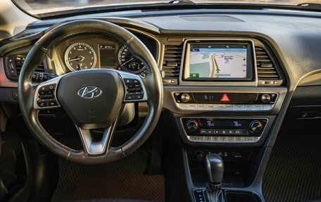 Hyundai Sonata VII, 2019 год, 2 150 000 рублей, 18 фотография
