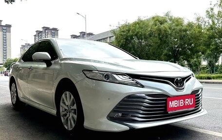 Toyota Camry, 2021 год, 3 499 000 рублей, 1 фотография