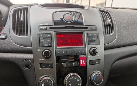 KIA Cerato III, 2010 год, 750 000 рублей, 21 фотография