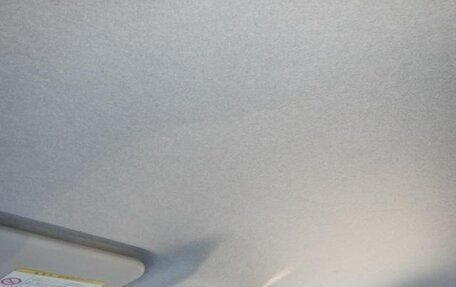 Toyota ISis I, 2012 год, 1 000 000 рублей, 11 фотография