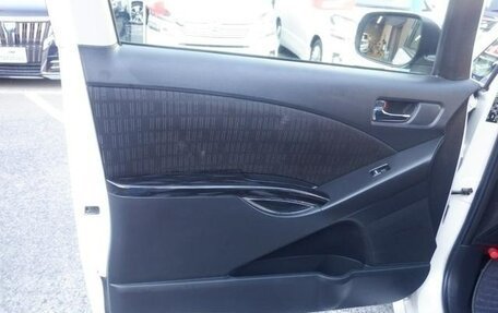 Toyota ISis I, 2012 год, 1 000 000 рублей, 10 фотография