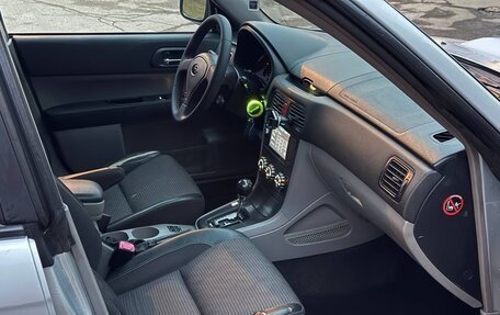 Subaru Forester, 2004 год, 650 000 рублей, 10 фотография