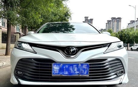 Toyota Camry, 2021 год, 3 499 000 рублей, 3 фотография