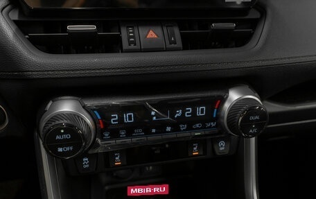 Toyota RAV4, 2025 год, 4 150 000 рублей, 20 фотография