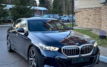 BMW 5 серия, 2024 год, 8 290 000 рублей, 1 фотография