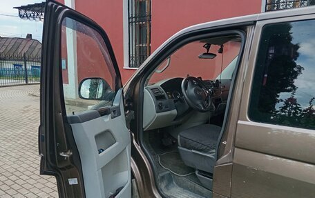 Volkswagen Caravelle T5, 2012 год, 1 500 000 рублей, 7 фотография