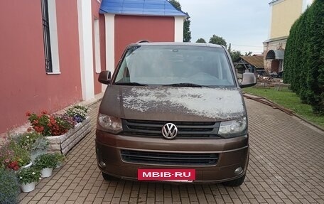 Volkswagen Caravelle T5, 2012 год, 1 500 000 рублей, 3 фотография