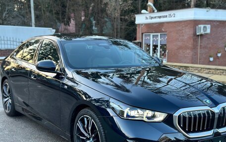 BMW 5 серия, 2024 год, 8 290 000 рублей, 13 фотография