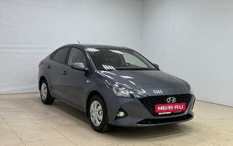 Hyundai Solaris II рестайлинг, 2022 год, 1 600 000 рублей, 3 фотография