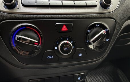 Hyundai Solaris II рестайлинг, 2022 год, 1 600 000 рублей, 15 фотография