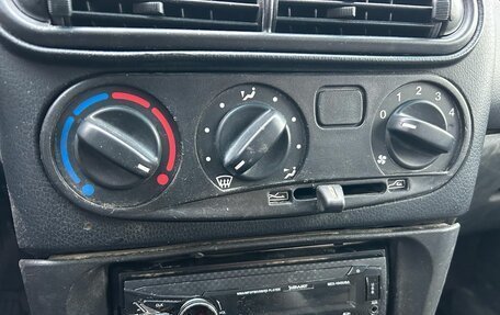 Chevrolet Niva I рестайлинг, 2005 год, 189 000 рублей, 9 фотография