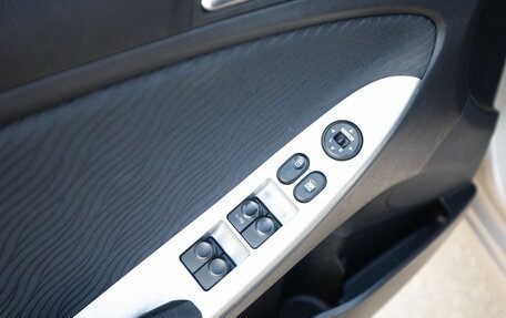 Hyundai Solaris II рестайлинг, 2012 год, 769 000 рублей, 9 фотография