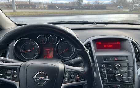 Opel Astra J, 2013 год, 900 000 рублей, 16 фотография