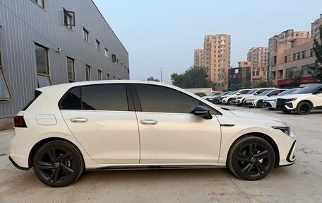 Volkswagen Golf VIII, 2022 год, 1 500 000 рублей, 3 фотография