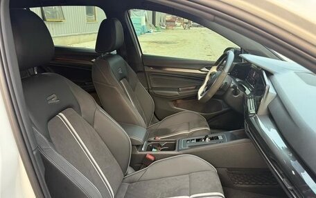 Volkswagen Golf VIII, 2022 год, 1 500 000 рублей, 9 фотография