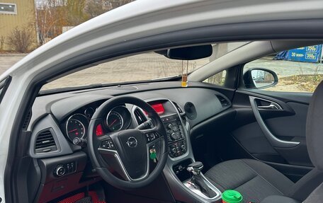 Opel Astra J, 2013 год, 1 075 000 рублей, 9 фотография