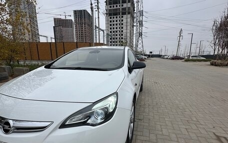 Opel Astra J, 2013 год, 1 075 000 рублей, 18 фотография
